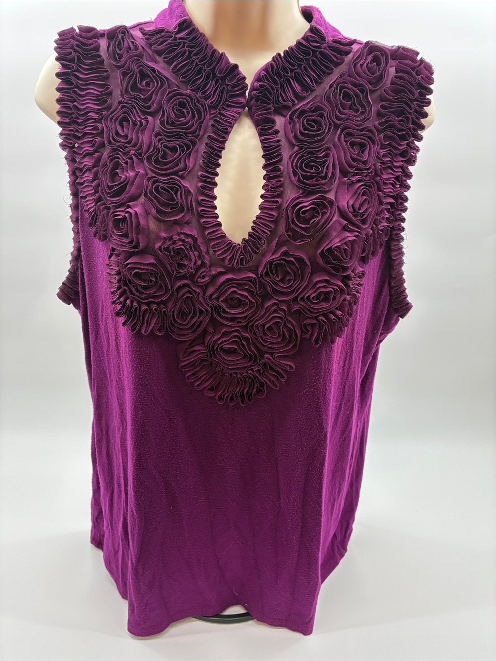 Grace Elements Plum Rose-Appliqué Sleeveless Keyhole Top